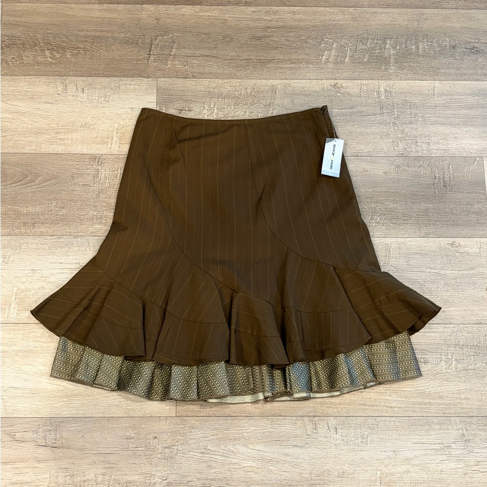 DKNY Olive Green | Pinstripe Ruffle Hem Skirt Size 8 | Office Chic Fall  |  NWT